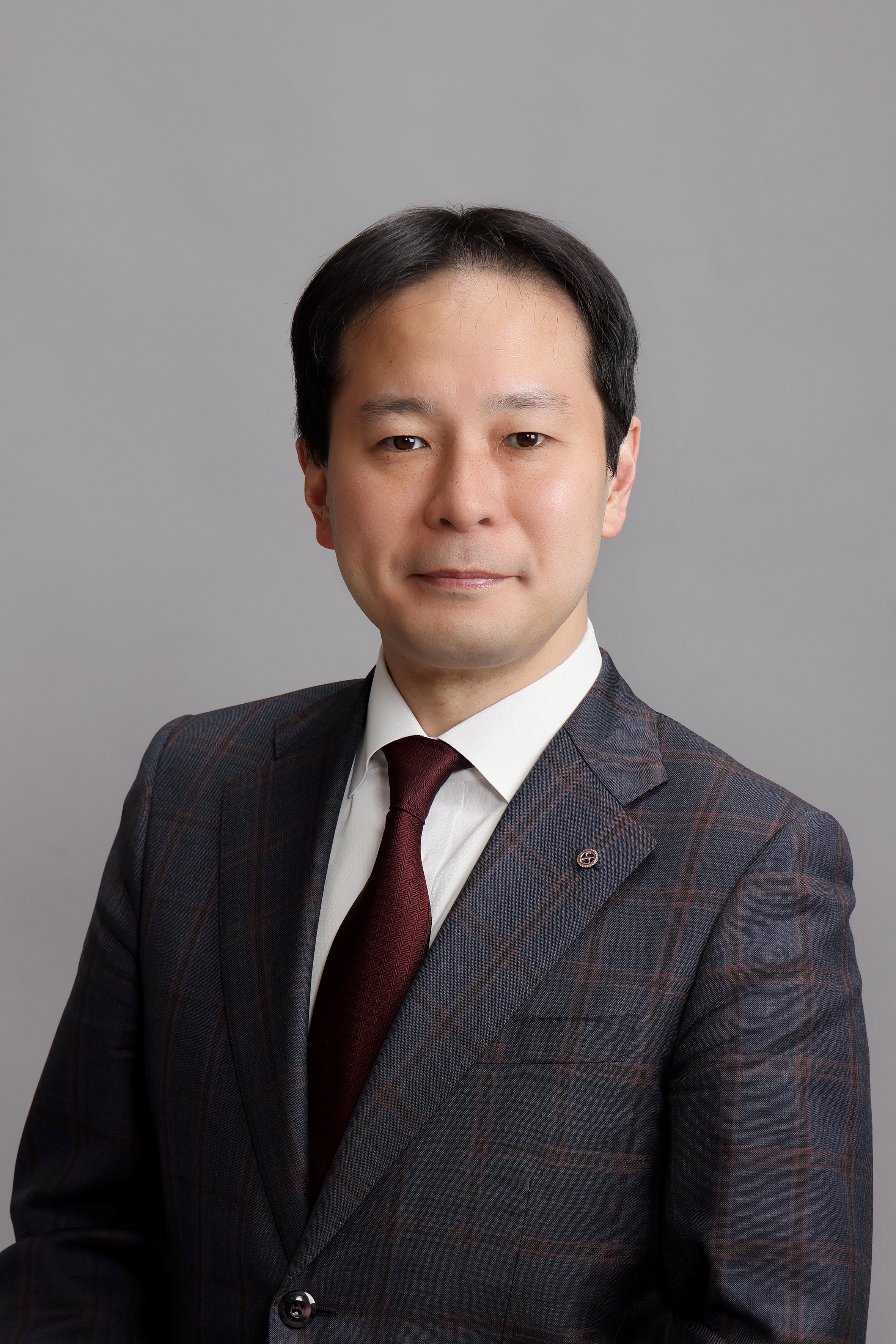 新井　克明